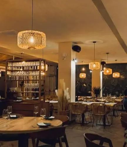 Praia_da_rocha_vista_mar/ocean_view Апартаменты *